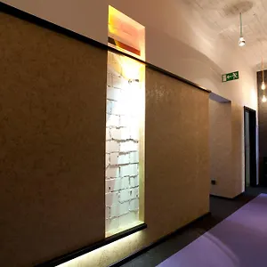 3* Szálloda Cristall - Frankfurt