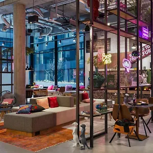 3* Ξενοδοχείο Moxy Frankfurt Center